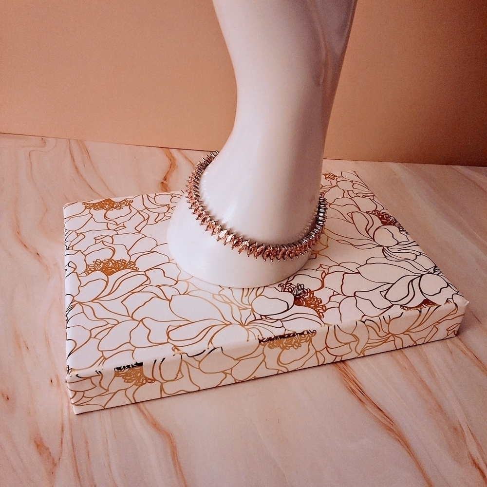 Pretty Bird 18K White Gold Plated Pink Crystal Bracelet - Picture 3 of 16